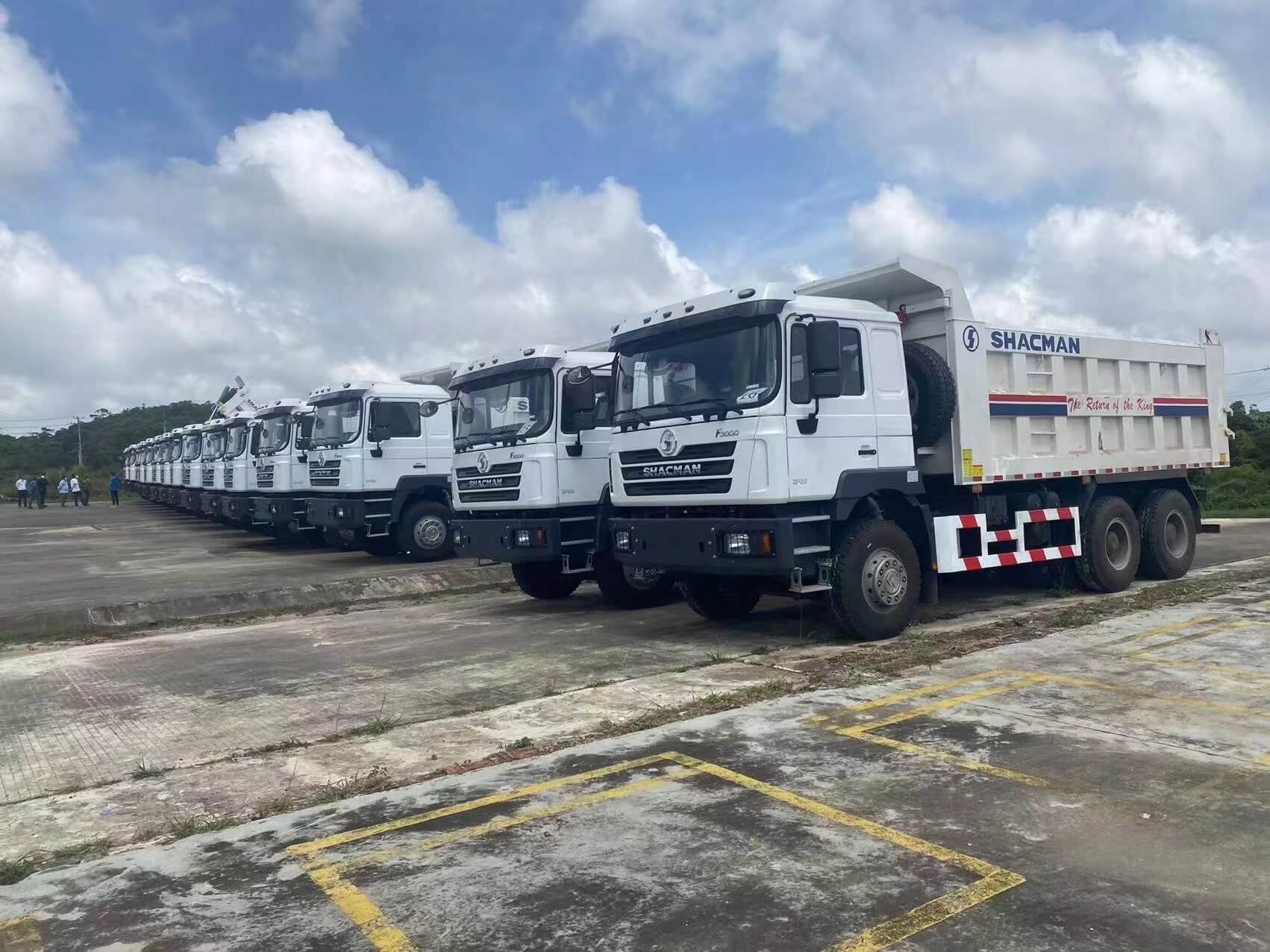 Shacman Dump Truck 6x4 Novo 2022