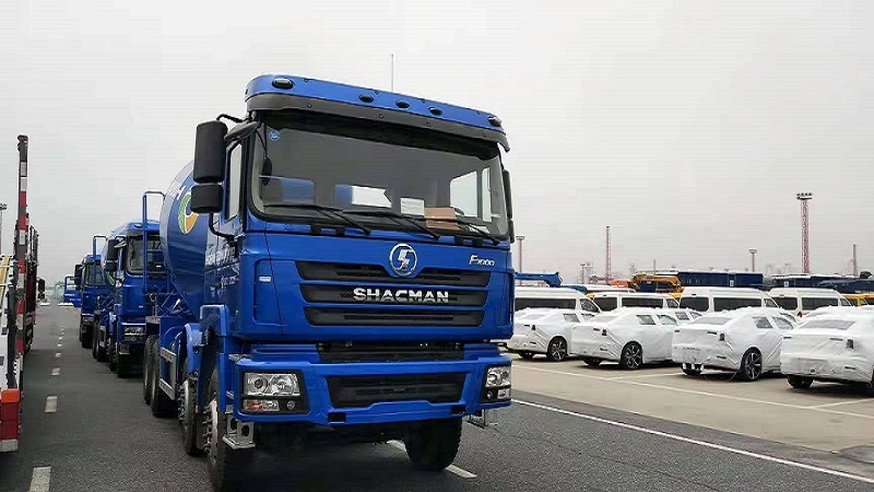 Caminhão misturador shacman f3000 8x4